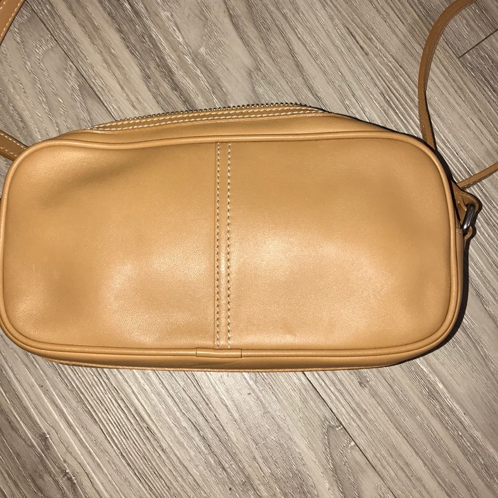 Coach Crossbody Tan Leather Purse - Picture 4 of 8